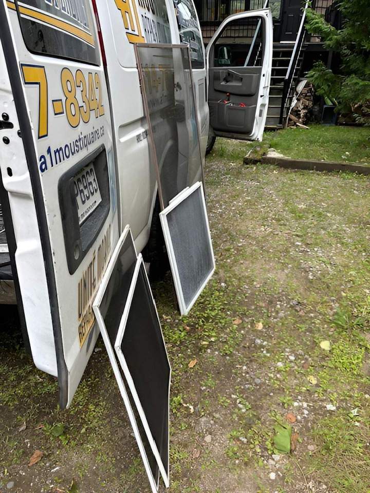 Service de réparation de moustiquaires Boisbriand